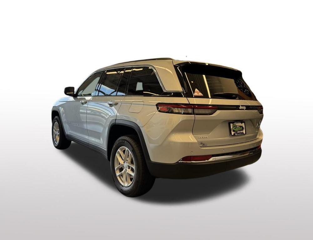 new 2025 Jeep Grand Cherokee car, priced at $37,345