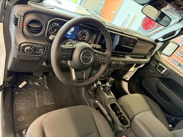 new 2025 Jeep Gladiator car, priced at $46,017