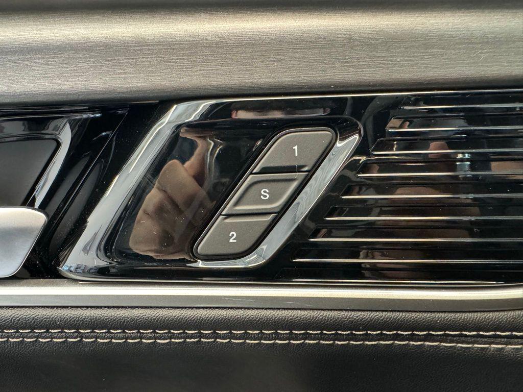 new 2025 Jeep Wagoneer car, priced at $68,512