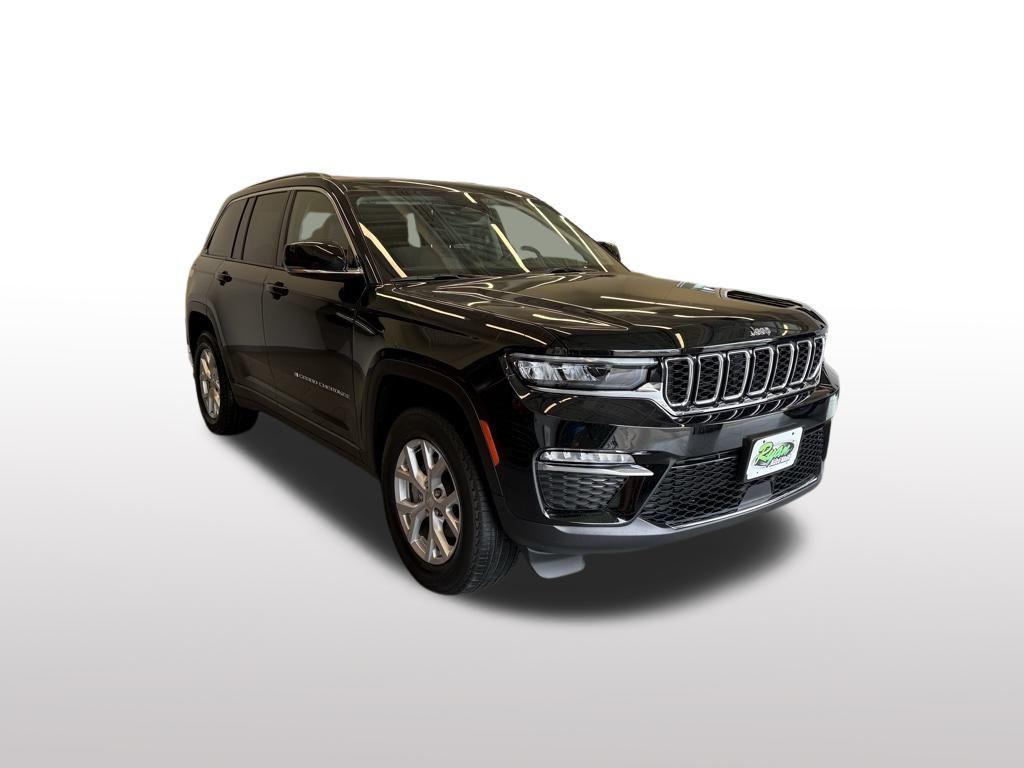 used 2023 Jeep Grand Cherokee car, priced at $32,599