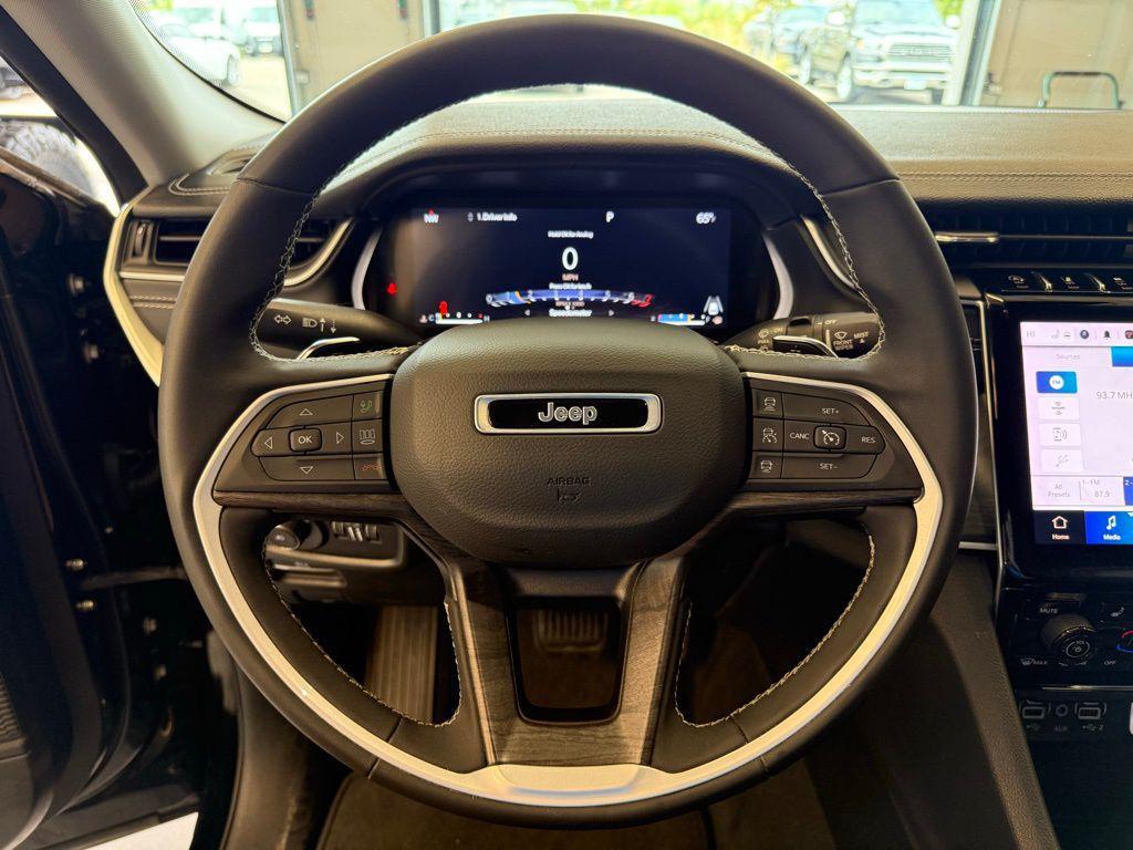 used 2023 Jeep Grand Cherokee car, priced at $32,599