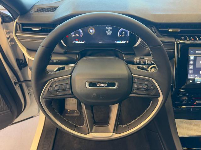 new 2025 Jeep Grand Cherokee L car, priced at $39,624