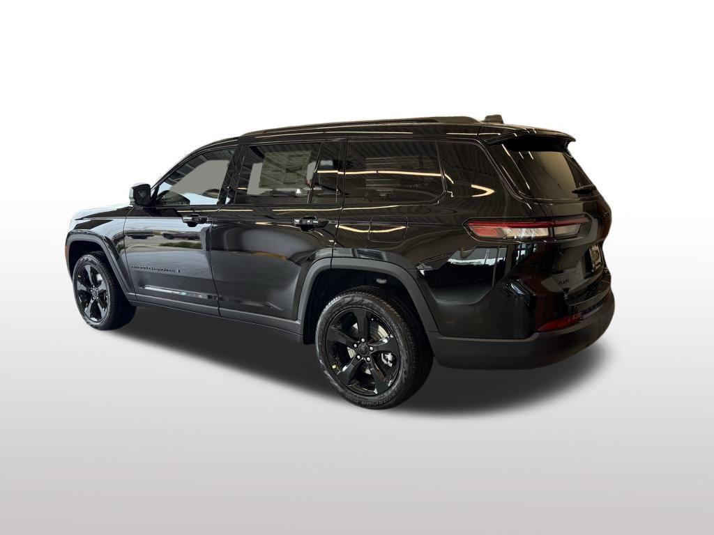 new 2025 Jeep Grand Cherokee car, priced at $48,946