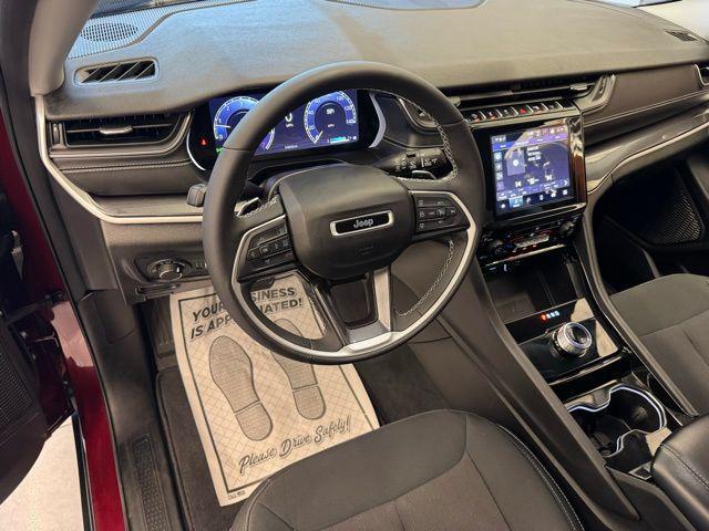 used 2023 Jeep Grand Cherokee car, priced at $25,399