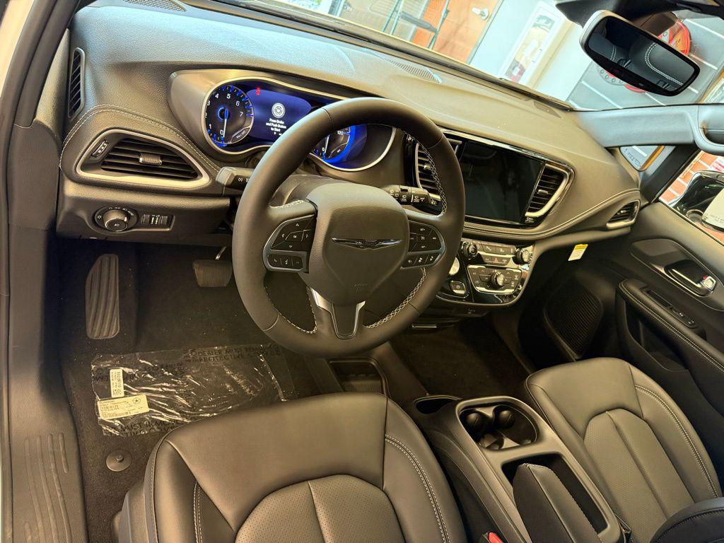 new 2026 Chrysler Pacifica car, priced at $46,896