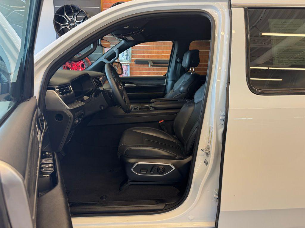 used 2024 Jeep Wagoneer L car, priced at $46,499