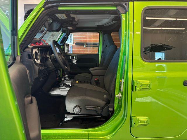 new 2026 Jeep Gladiator car, priced at $52,205