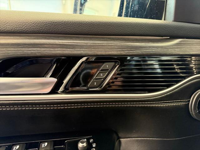 used 2024 Jeep Wagoneer car
