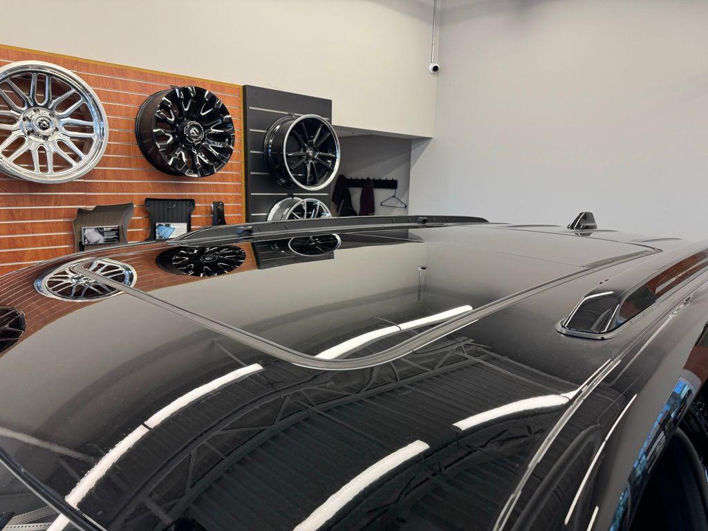 new 2025 Jeep Grand Cherokee car, priced at $58,983