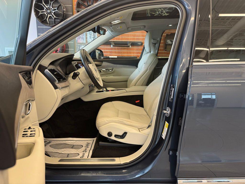 used 2023 Volvo XC90 Recharge Plug-In Hybrid car, priced at $45,997