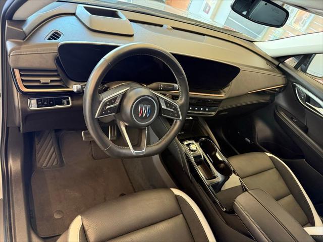used 2024 Buick Envision car, priced at $31,597