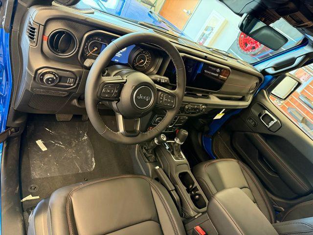 new 2025 Jeep Gladiator car, priced at $50,168