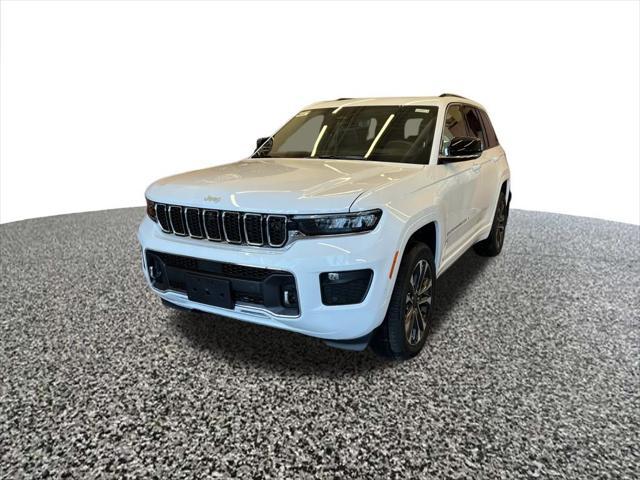 new 2025 Jeep Grand Cherokee car, priced at $59,641