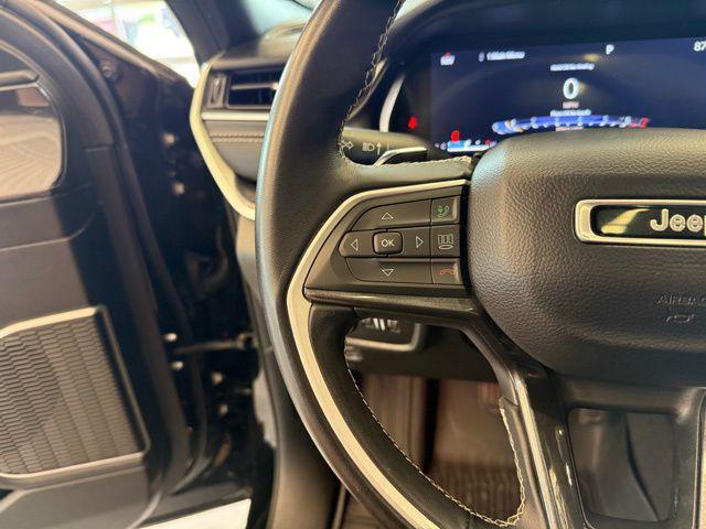 used 2022 Jeep Grand Cherokee car, priced at $31,997