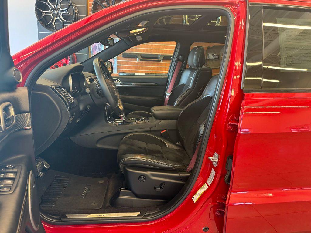 used 2017 Jeep Grand Cherokee car, priced at $29,997
