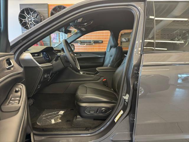 new 2025 Jeep Grand Cherokee L car, priced at $49,243