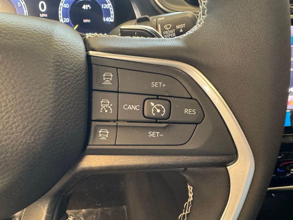 new 2025 Jeep Grand Cherokee L car, priced at $46,418