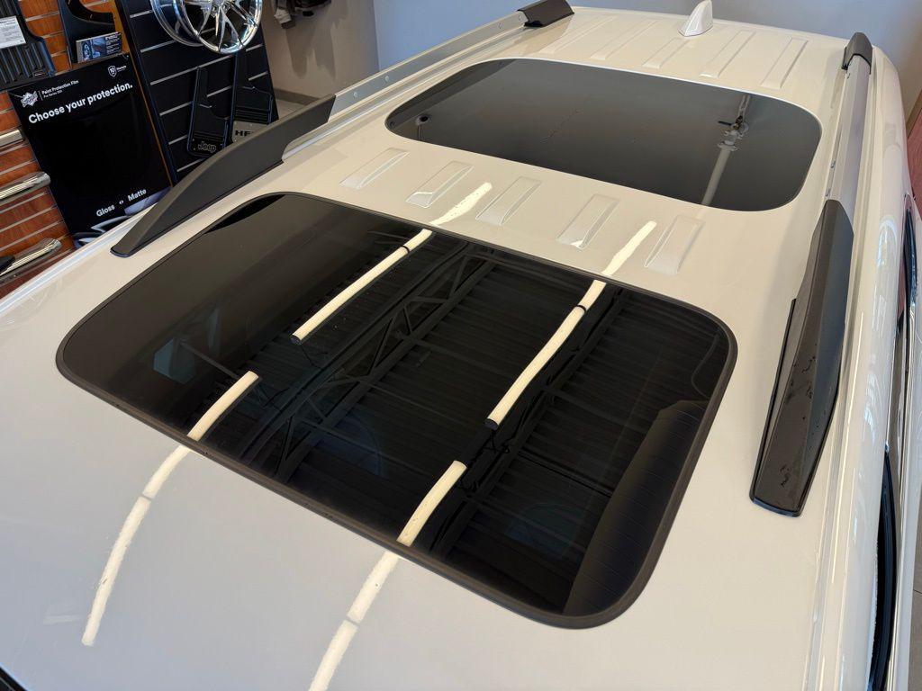 used 2022 GMC Acadia car, priced at $31,599