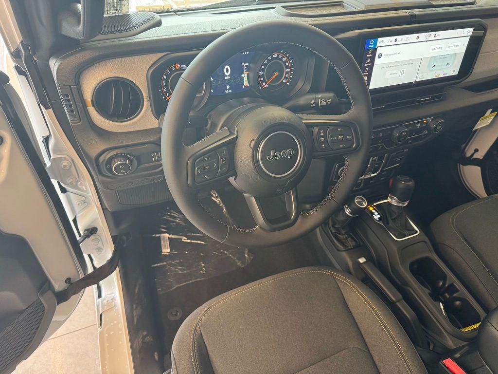 new 2025 Jeep Gladiator car, priced at $45,542