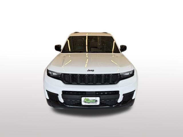 used 2024 Jeep Grand Cherokee L car, priced at $30,997