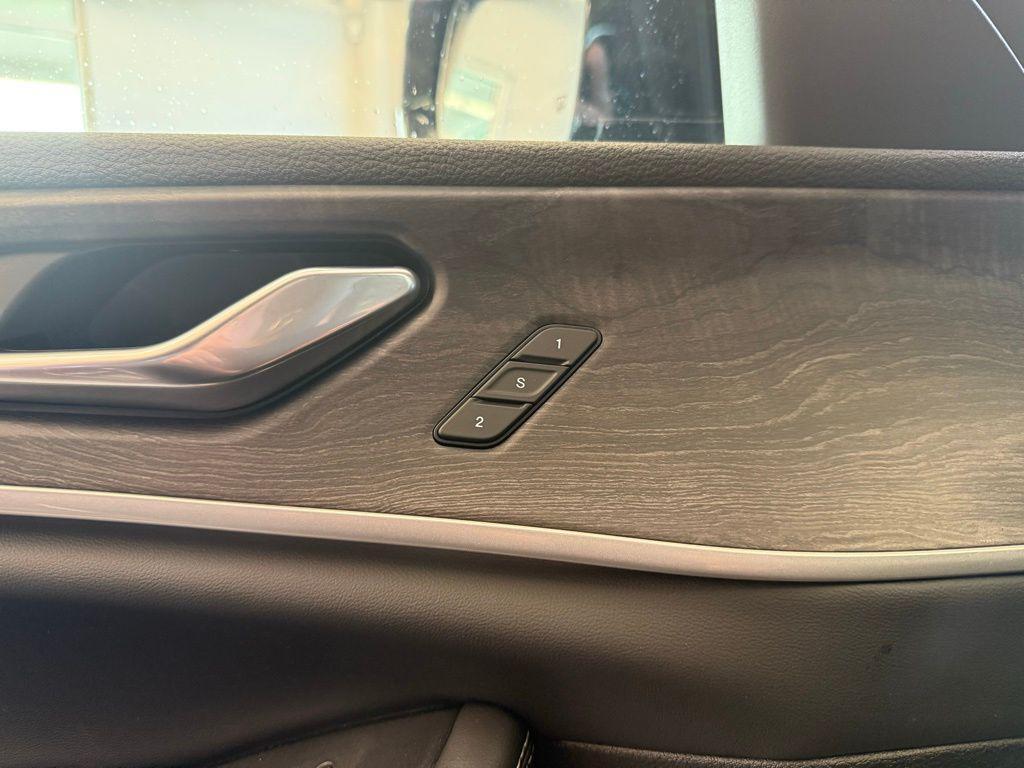 new 2025 Jeep Grand Cherokee car, priced at $50,168