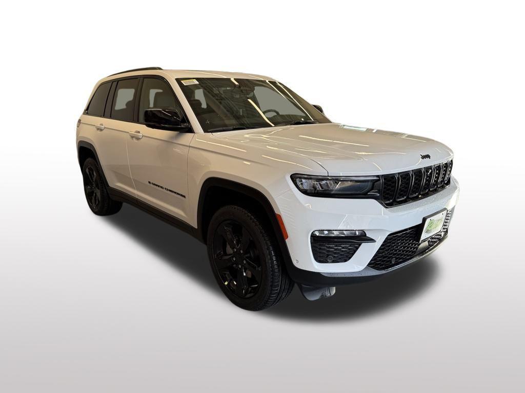 new 2025 Jeep Grand Cherokee car, priced at $50,168
