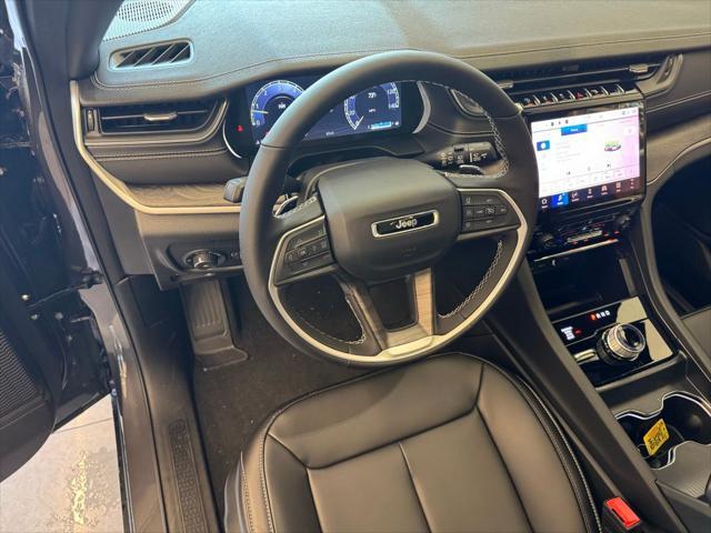 new 2025 Jeep Grand Cherokee L car, priced at $48,195