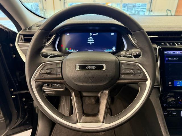 used 2024 Jeep Grand Cherokee car, priced at $37,997