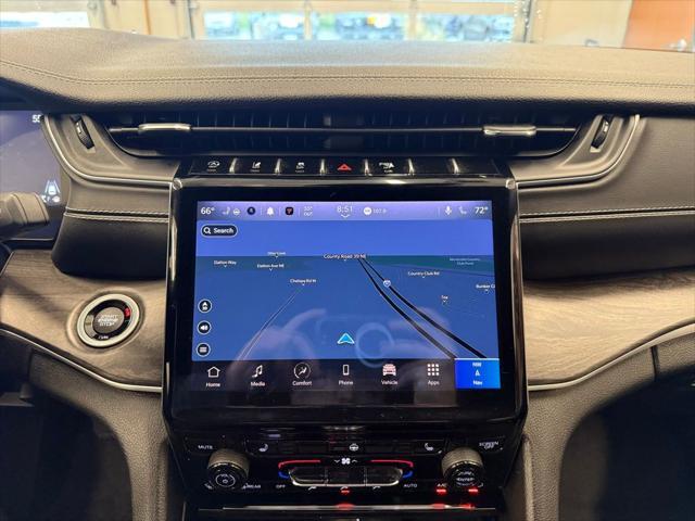 used 2024 Jeep Grand Cherokee car, priced at $37,997