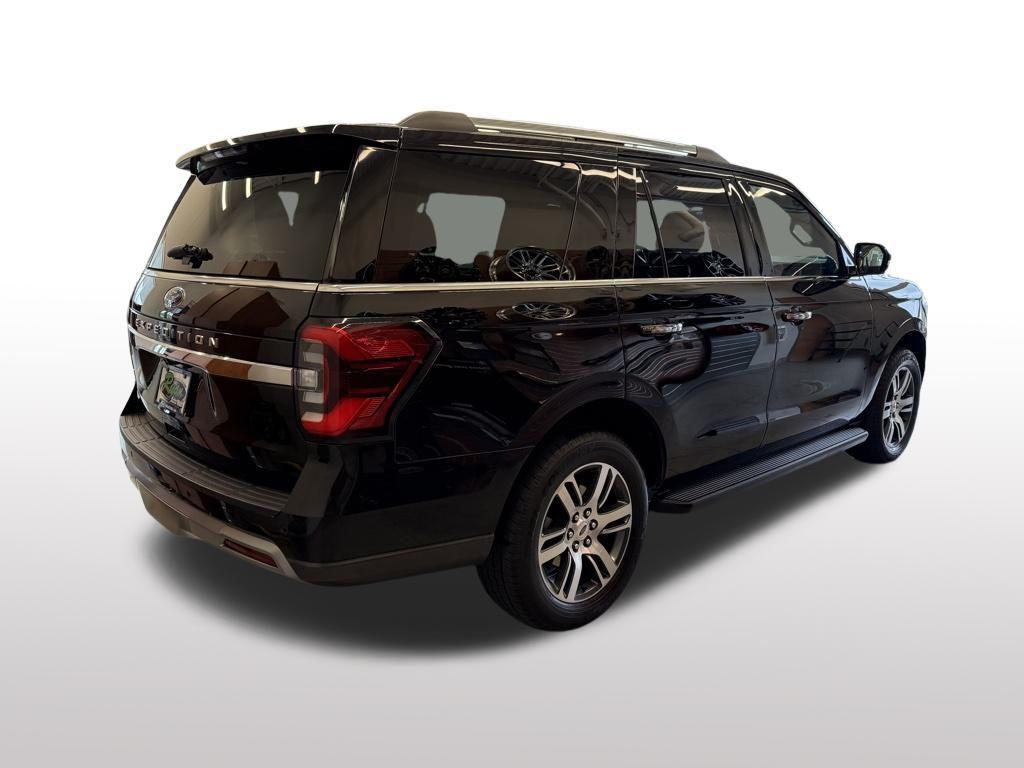 used 2024 Ford Expedition car, priced at $49,299