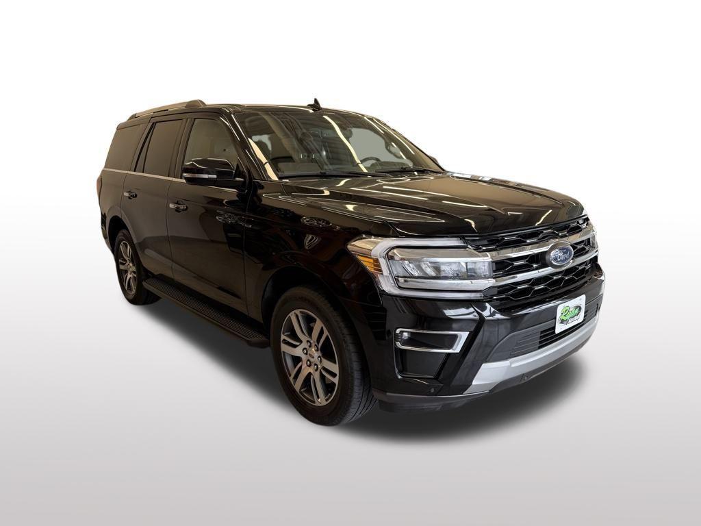 used 2024 Ford Expedition car, priced at $49,299