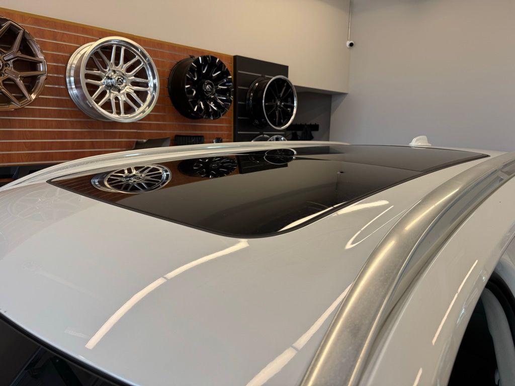 used 2023 Volvo XC90 Recharge Plug-In Hybrid car, priced at $45,499