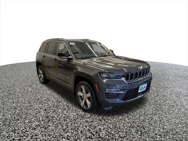 new 2025 Jeep Grand Cherokee car, priced at $51,355