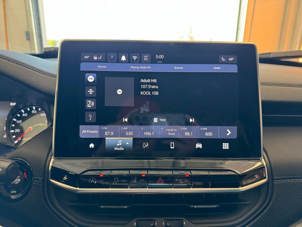 new 2026 Jeep Compass car, priced at $31,168