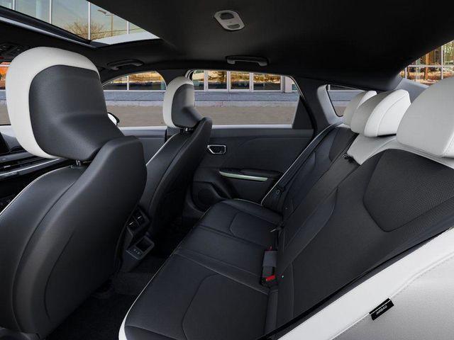 new 2025 Kia K4 car, priced at $29,783