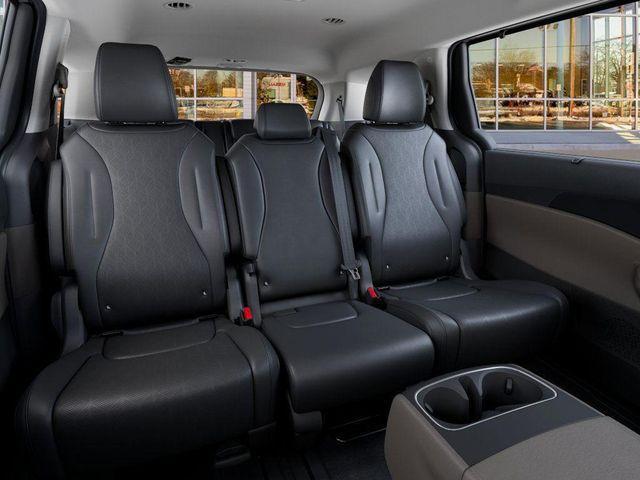 new 2026 Kia Carnival car, priced at $41,680