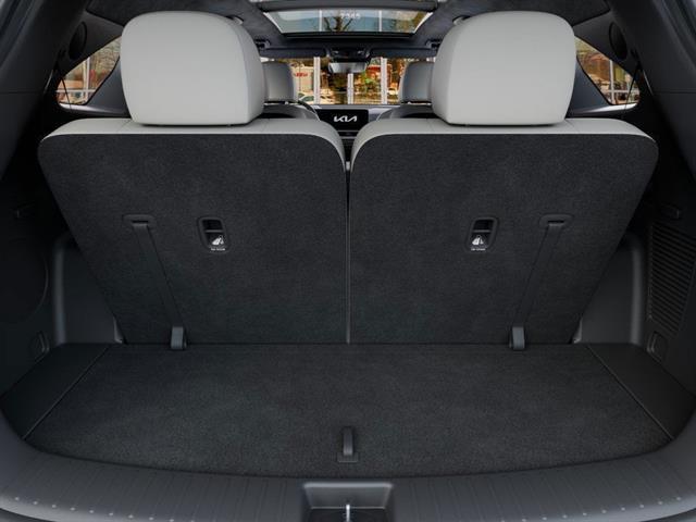 new 2025 Kia Sorento Hybrid car, priced at $48,030