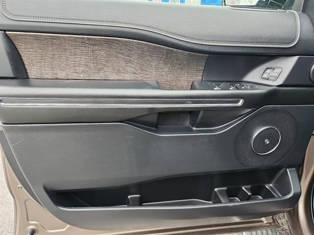 used 2019 Ford Expedition car, priced at $25,497