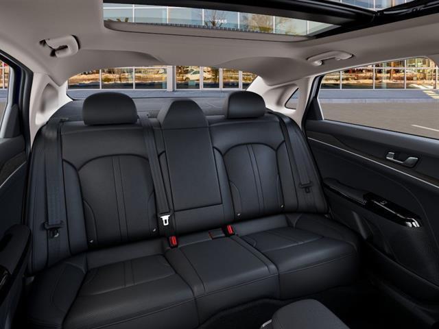 new 2025 Kia K5 car, priced at $35,550