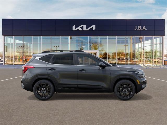 new 2025 Kia Seltos car, priced at $30,495