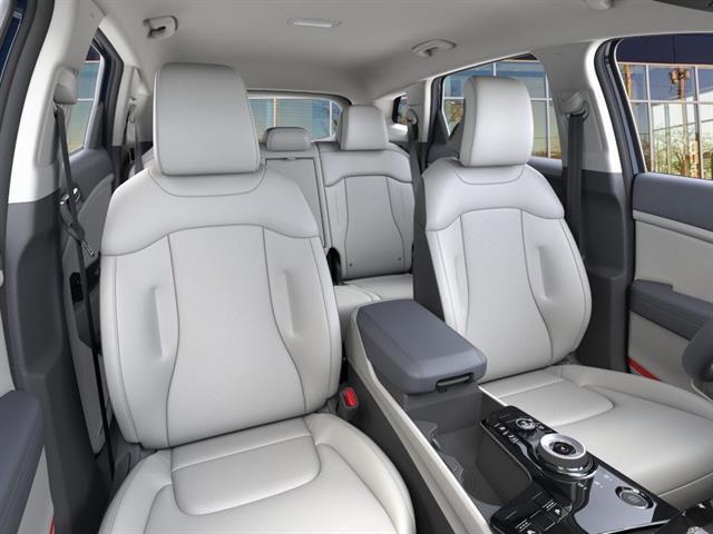 new 2025 Kia Sportage Hybrid car, priced at $33,963