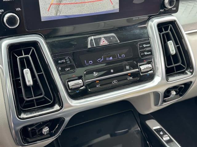 used 2023 Kia Sorento car, priced at $32,497