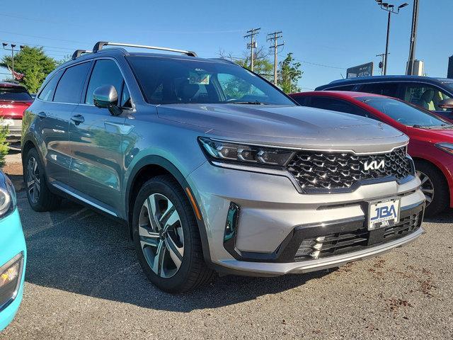 used 2022 Kia Sorento Plug-In Hybrid car, priced at $34,497