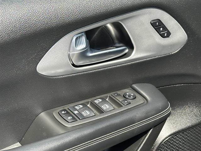 used 2023 Chrysler Pacifica Hybrid car, priced at $29,997