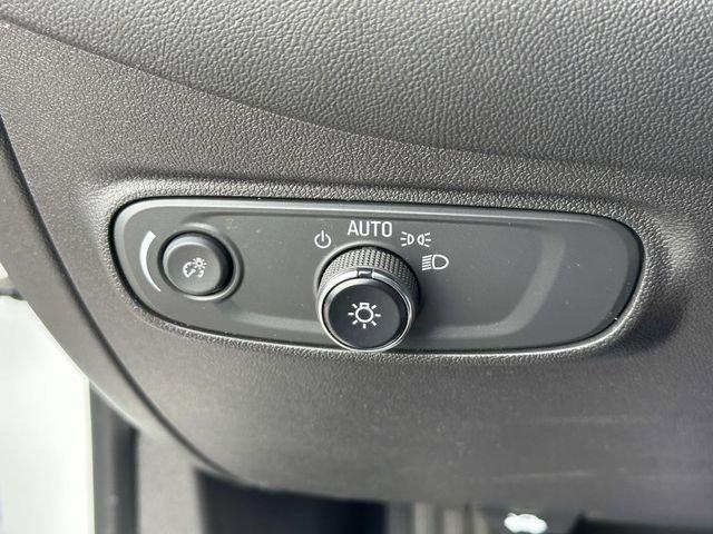 used 2022 Chevrolet Equinox car, priced at $18,997
