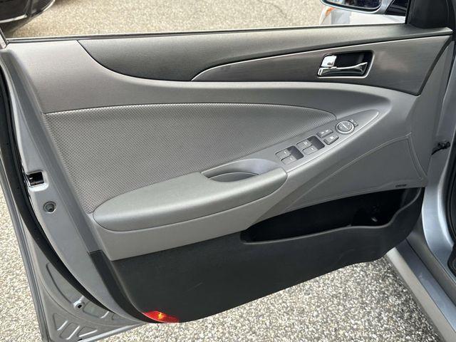 used 2014 Hyundai Sonata Hybrid car, priced at $11,997