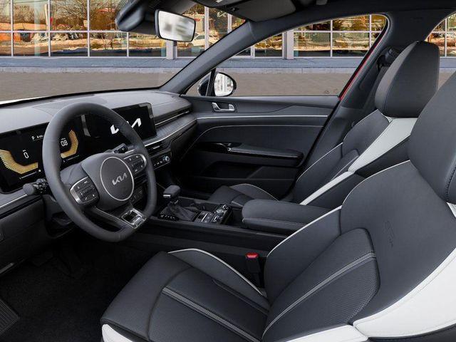 new 2025 Kia K5 car, priced at $308,160