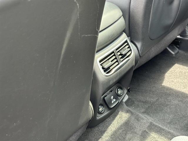 used 2023 Hyundai SANTA FE HEV car, priced at $32,997