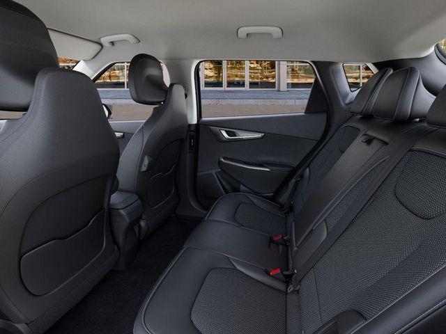 new 2025 Kia EV6 car, priced at $44,119