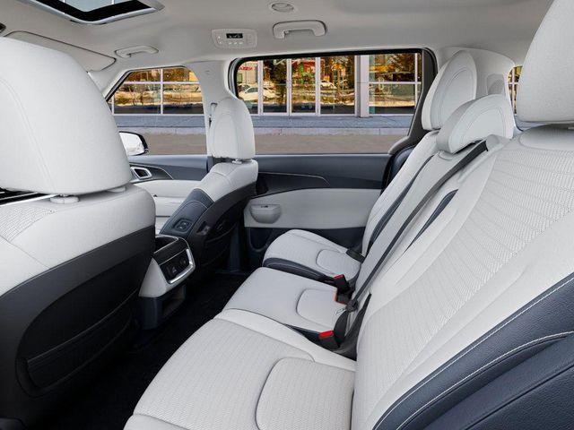 new 2026 Kia Carnival Hybrid car, priced at $54,785